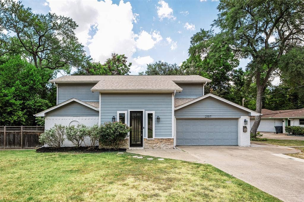 2107 Elmwood Boulevard, Dallas, TX 75224 2107 Elmwood Boulevard, Dallas, TX 75224