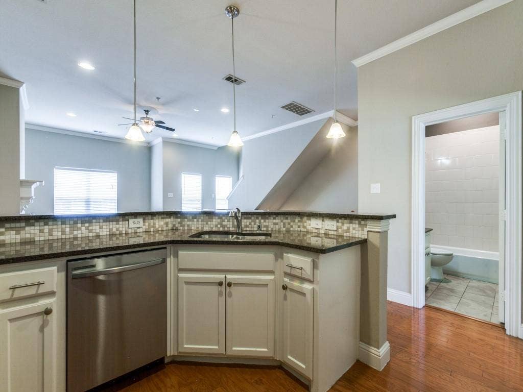 1620 Carpenter Drive, Plano, TX 75074 1620 Carpenter Drive, Plano, TX 75074