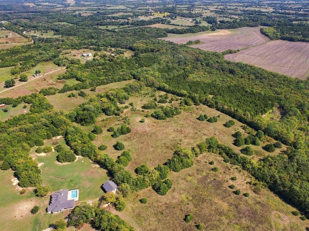 828 Blanton Hill Road, Whitewright, TX 75491 828 Blanton Hill Road, Whitewright, TX 75491