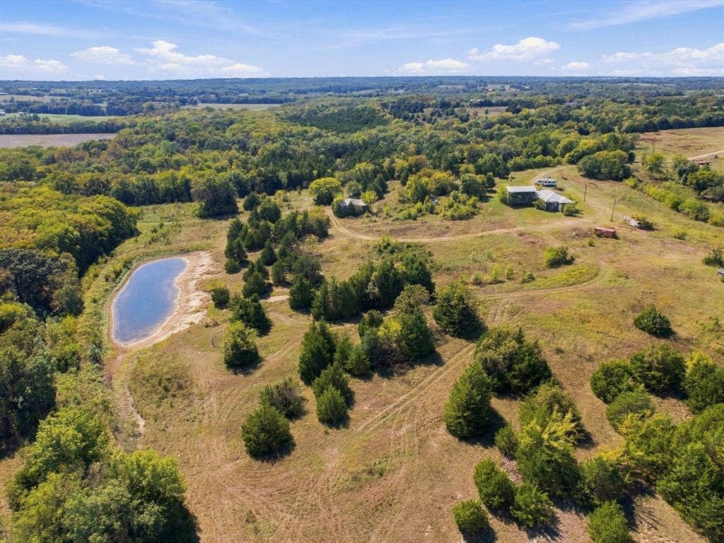 828 Blanton Hill Road, Whitewright, TX 75491 828 Blanton Hill Road, Whitewright, TX 75491