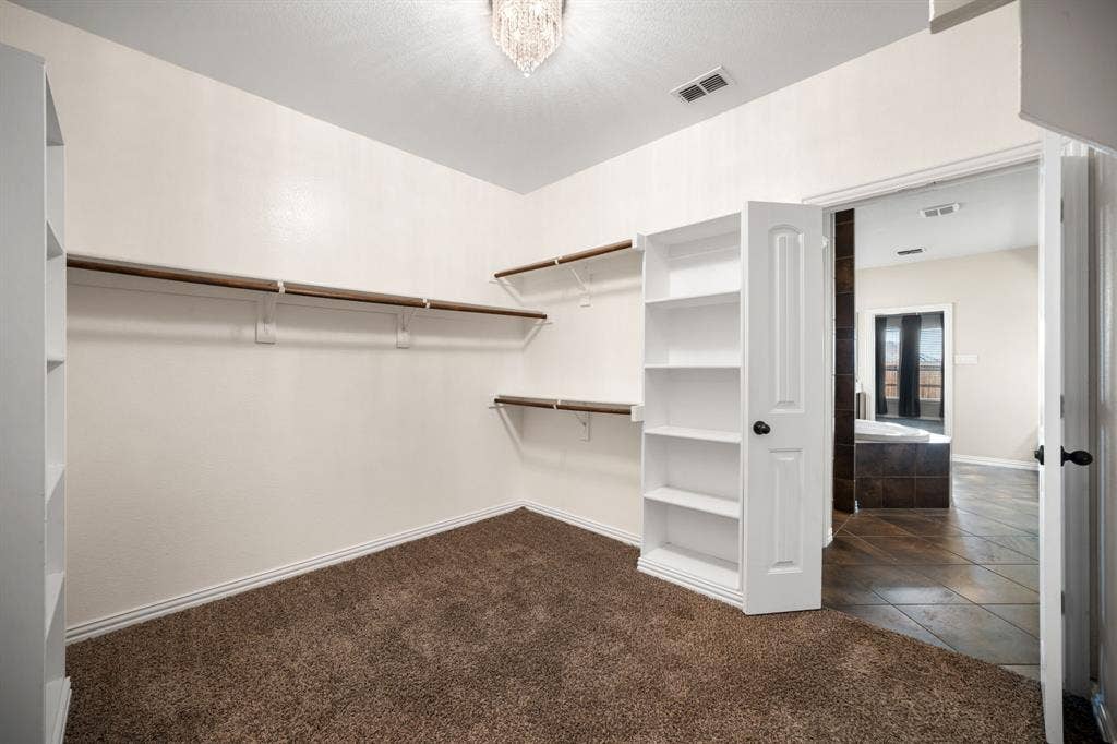 200 Northstar Lane, Waxahachie, TX 75165