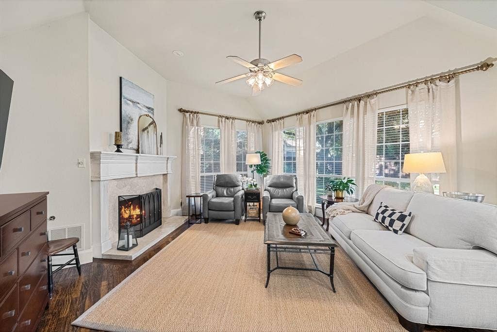 2100 Fleming Drive, McKinney, TX 75072