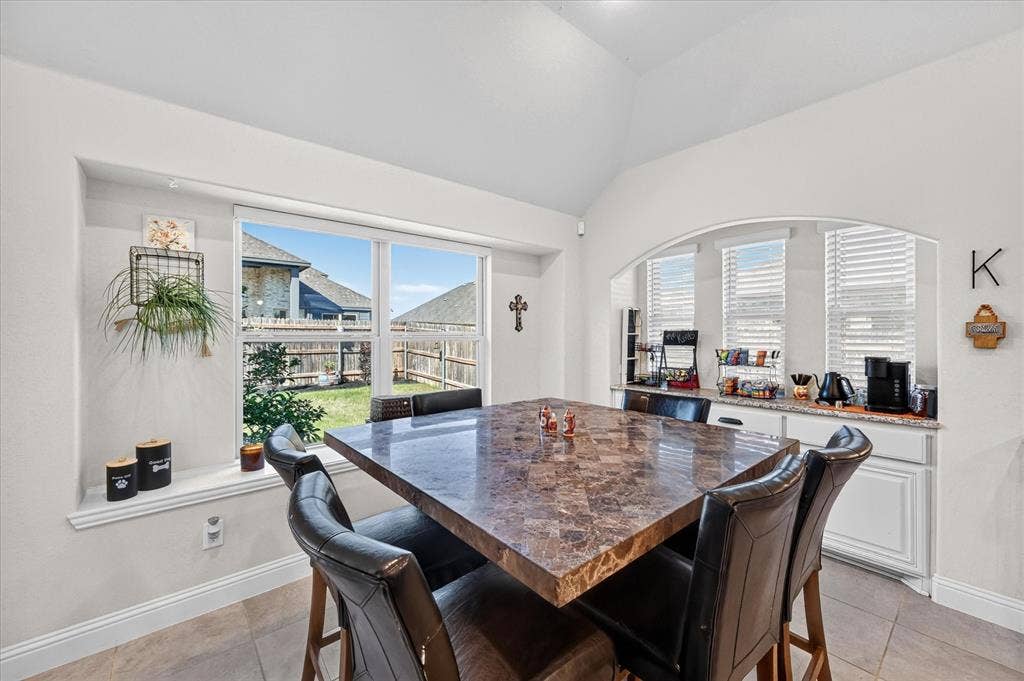 457 Wolf Creek Drive, Waxahachie, TX 75165 457 Wolf Creek Drive, Waxahachie, TX 75165