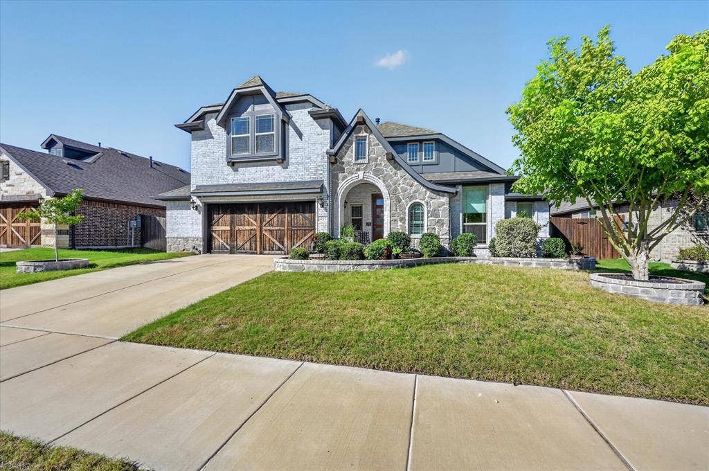 457 Wolf Creek Drive, Waxahachie, TX 75165 457 Wolf Creek Drive, Waxahachie, TX 75165
