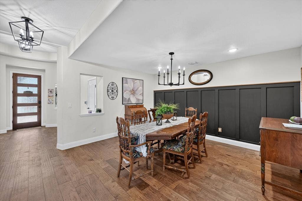 457 Wolf Creek Drive, Waxahachie, TX 75165 457 Wolf Creek Drive, Waxahachie, TX 75165