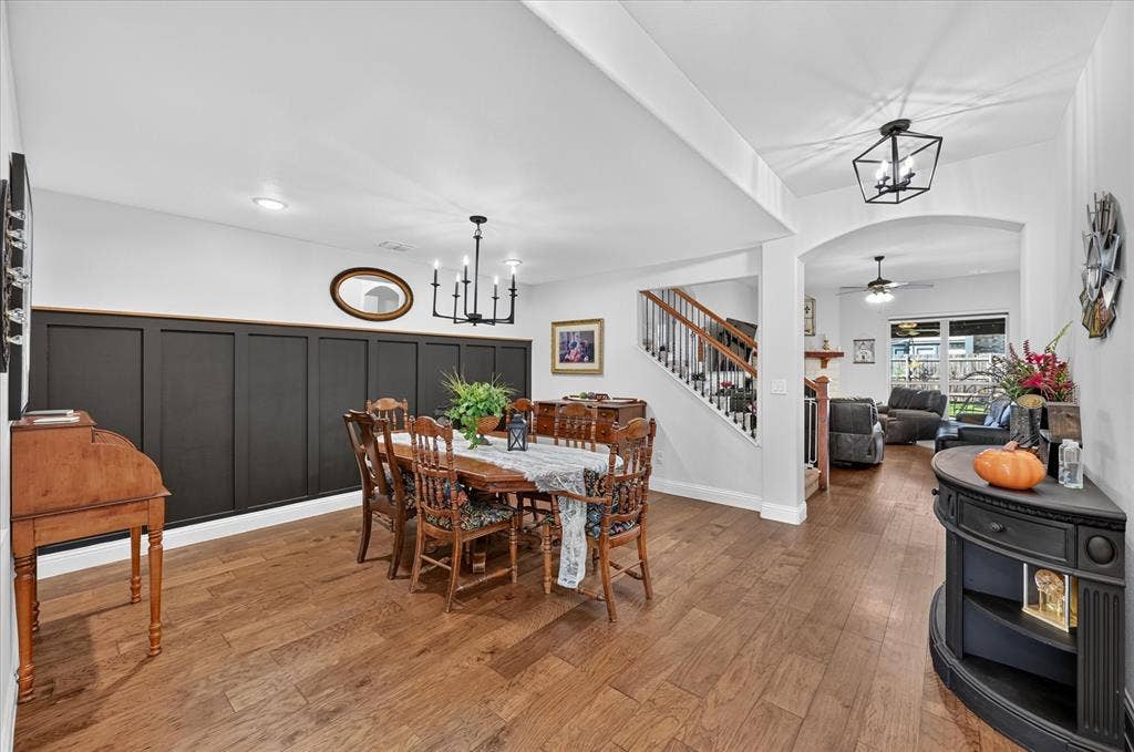 457 Wolf Creek Drive, Waxahachie, TX 75165 457 Wolf Creek Drive, Waxahachie, TX 75165