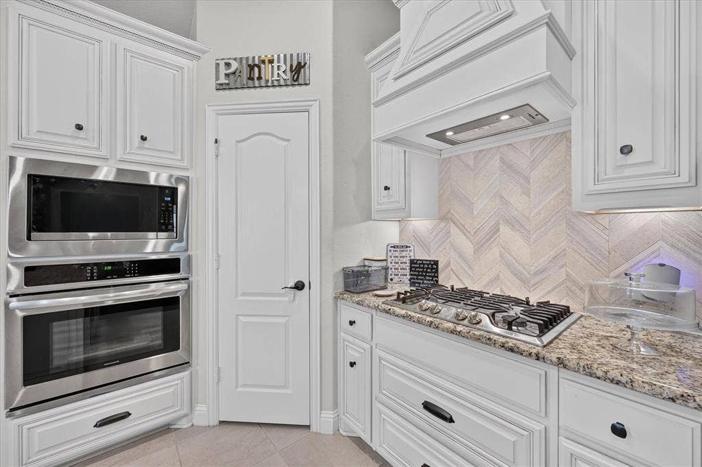 457 Wolf Creek Drive, Waxahachie, TX 75165 457 Wolf Creek Drive, Waxahachie, TX 75165