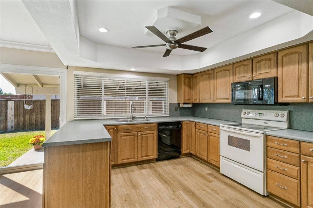 3320 Garner Lane, Plano, TX 75023