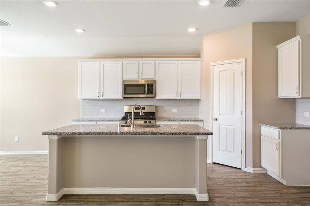 200 Copper Switch Drive, Anna, TX 75409 200 Copper Switch Drive, Anna, TX 75409