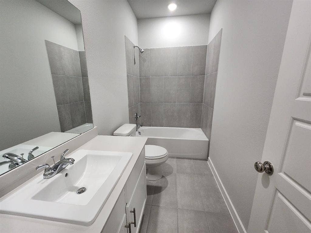 3405 High Valley Drive, McKinney, TX 75071 3405 High Valley Drive, McKinney, TX 75071