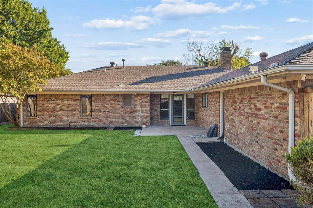 2015 Scarlet Oak Drive, Richardson, TX 75081 2015 Scarlet Oak Drive, Richardson, TX 75081