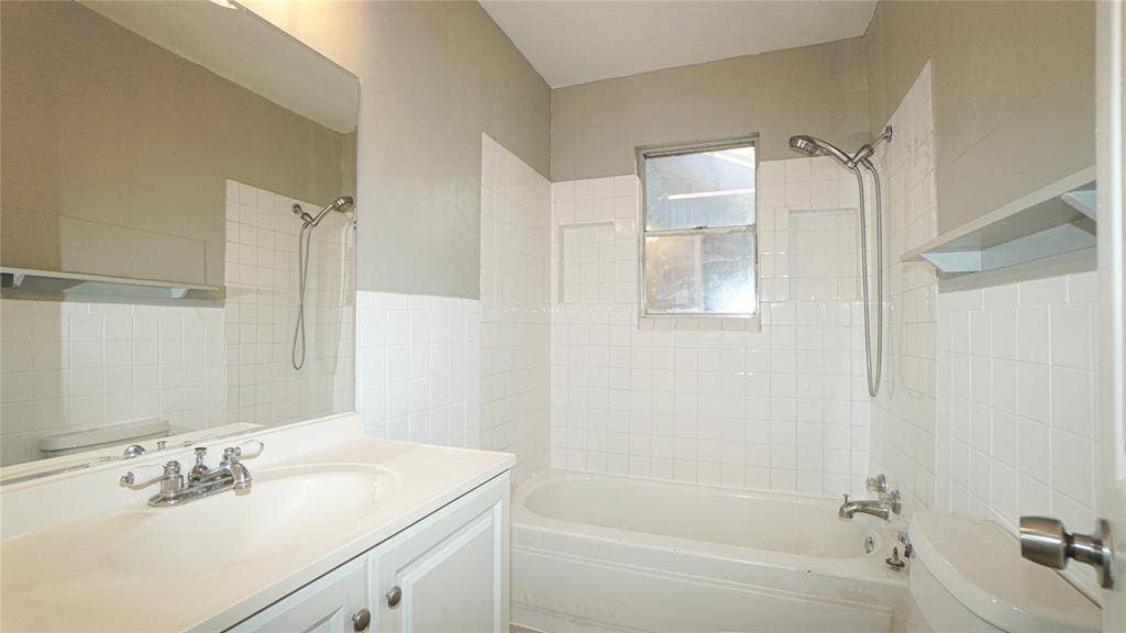 112 Cherokee Street, Terrell, TX 75160 112 Cherokee Street, Terrell, TX 75160