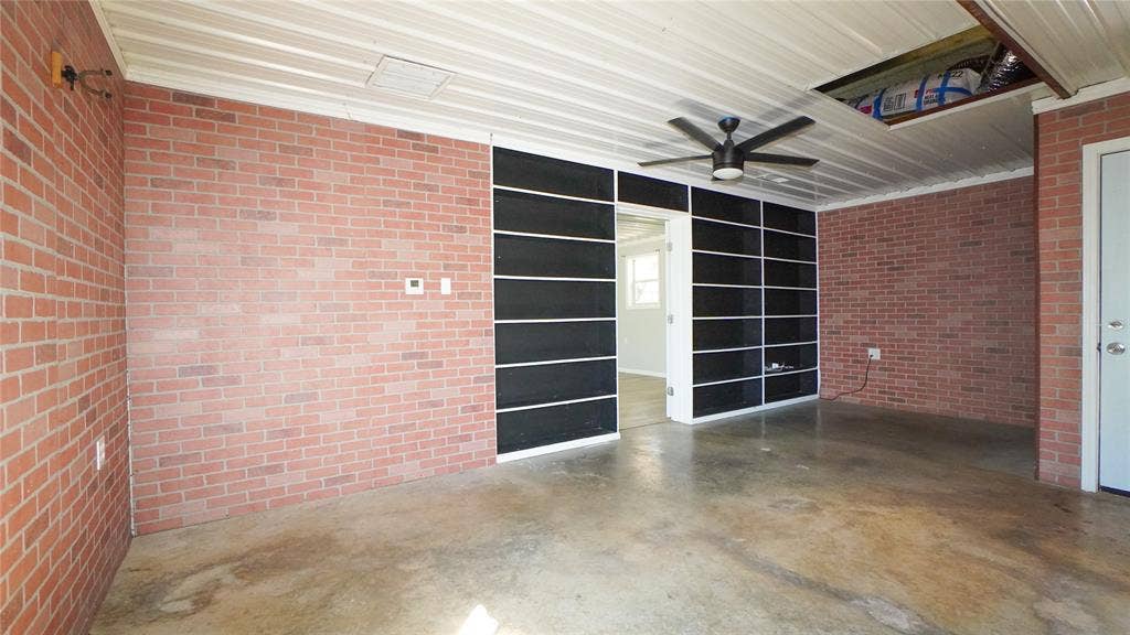 112 Cherokee Street, Terrell, TX 75160 112 Cherokee Street, Terrell, TX 75160
