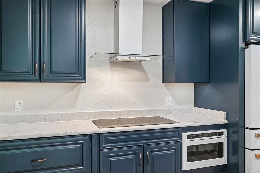 511 Commerce Street, Kemp, TX 75143 511 Commerce Street, Kemp, TX 75143