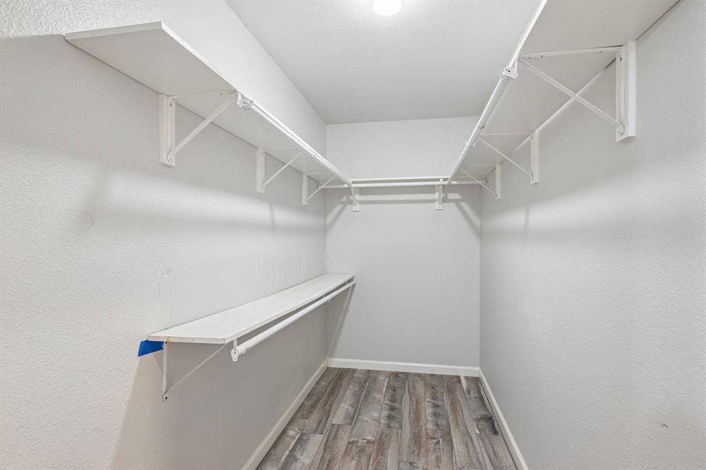 511 Commerce Street, Kemp, TX 75143 511 Commerce Street, Kemp, TX 75143