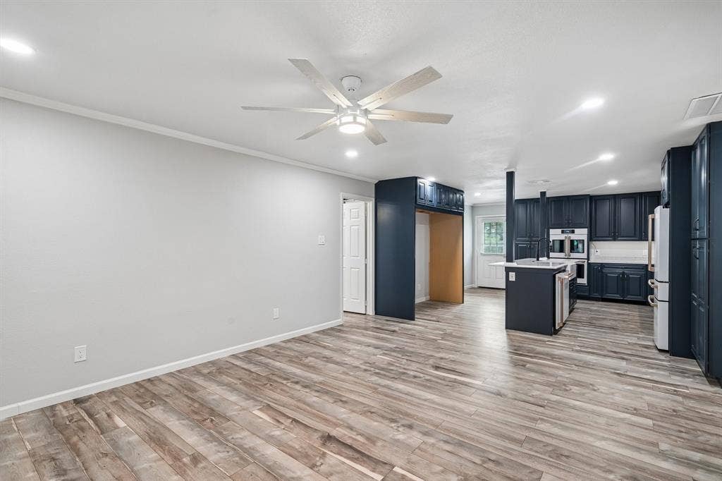 511 Commerce Street, Kemp, TX 75143 511 Commerce Street, Kemp, TX 75143