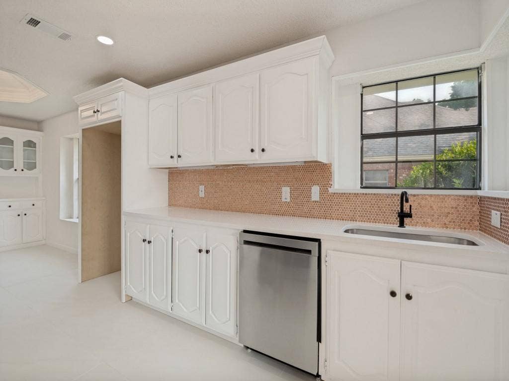 629 Bent Creek Drive, DeSoto, TX 75115 629 Bent Creek Drive, DeSoto, TX 75115