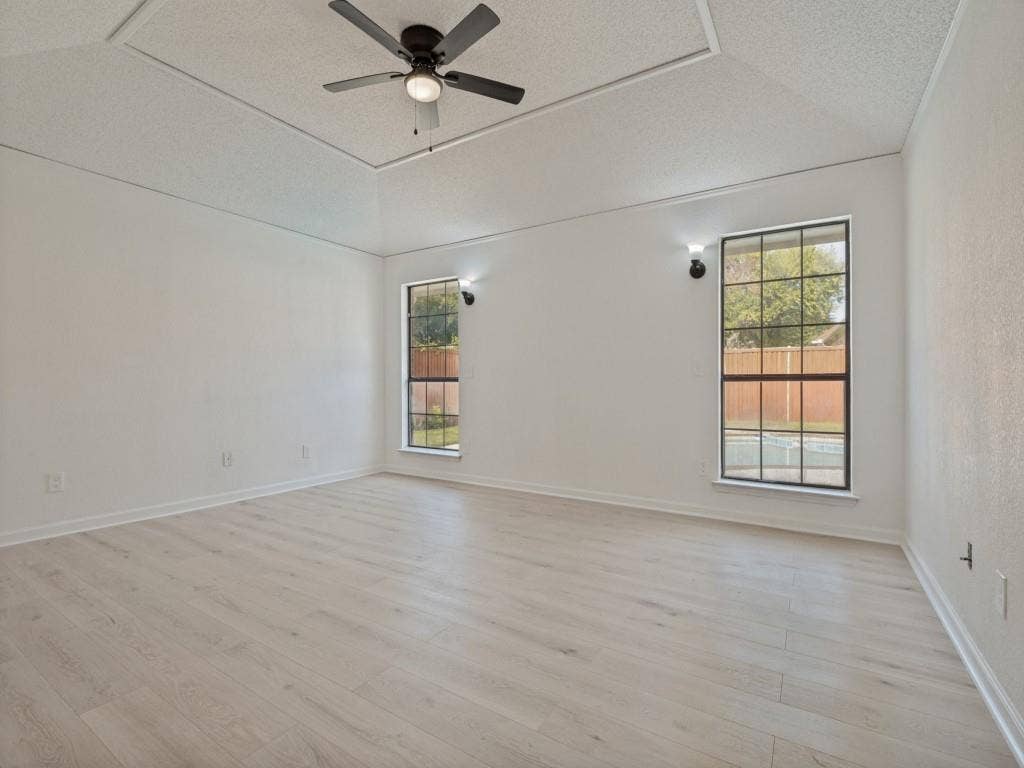 629 Bent Creek Drive, DeSoto, TX 75115 629 Bent Creek Drive, DeSoto, TX 75115