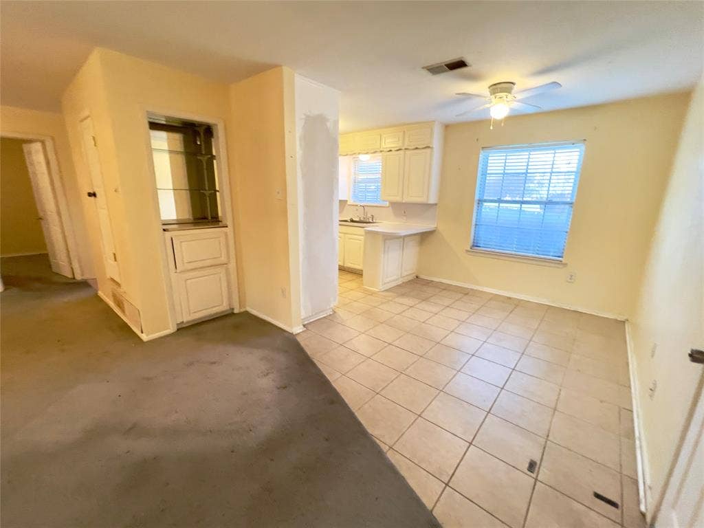 212 Straw Road, Saginaw, TX 76179