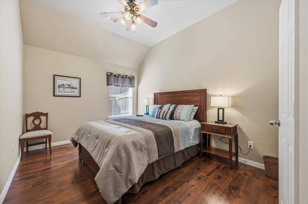 5132 Welara Drive, Grand Prairie, TX 75052 Bedroom 1