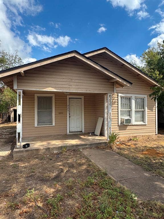 Property photo for 925 Peach Street, Abilene, TX