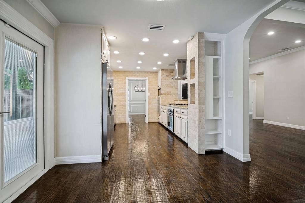 2641 Windswept Lane, Mesquite, TX 75181