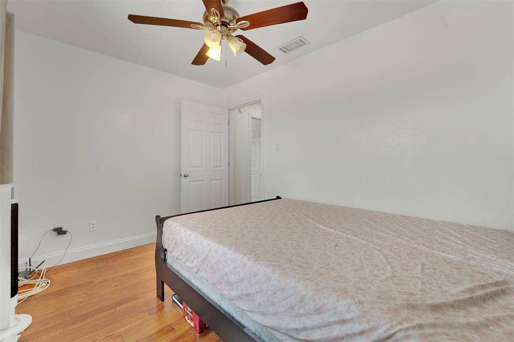 3021 Waterfront Circle, Garland, TX 75042 3021 Waterfront Circle, Garland, TX 75042