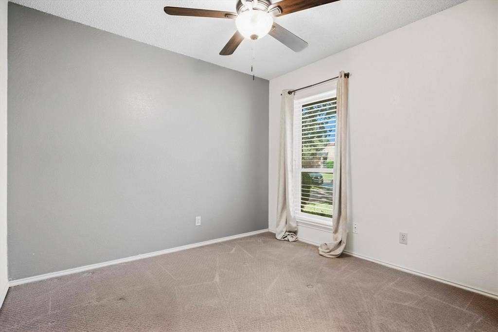 4202 Windhurst Drive, Arlington, TX 76015