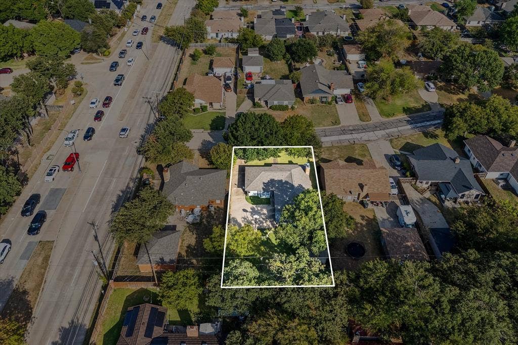 4202 Windhurst Drive, Arlington, TX 76015