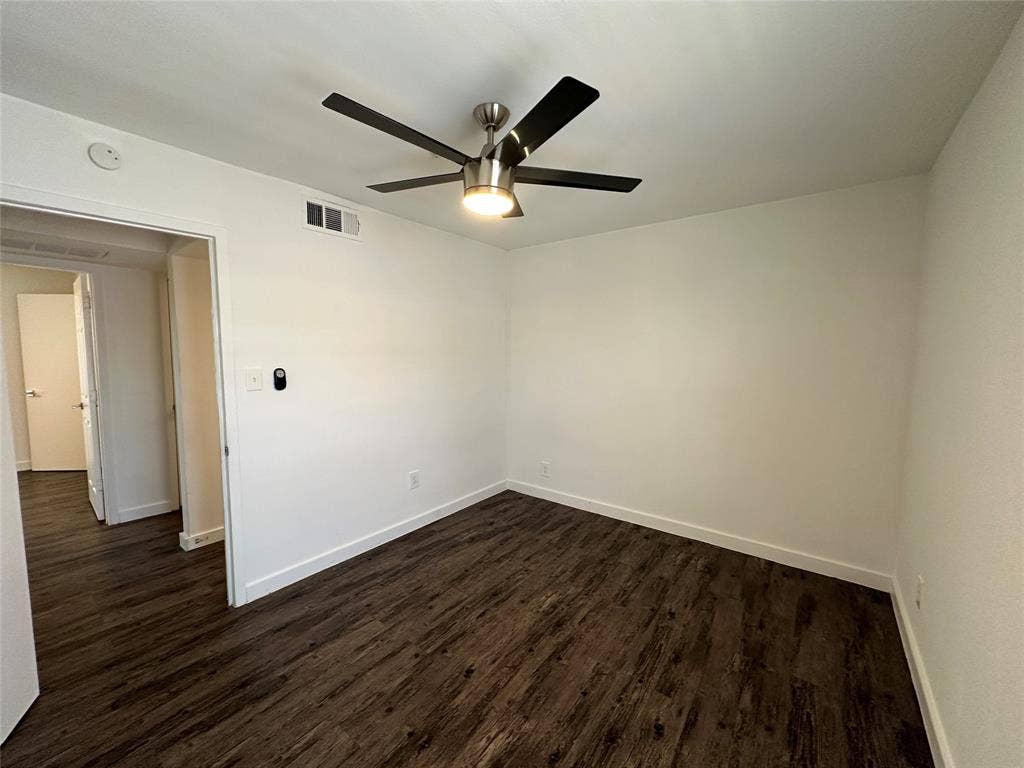 5404 Reiger Avenue, #301, Dallas, TX 75214 5404 Reiger Avenue, #301, Dallas, TX 75214