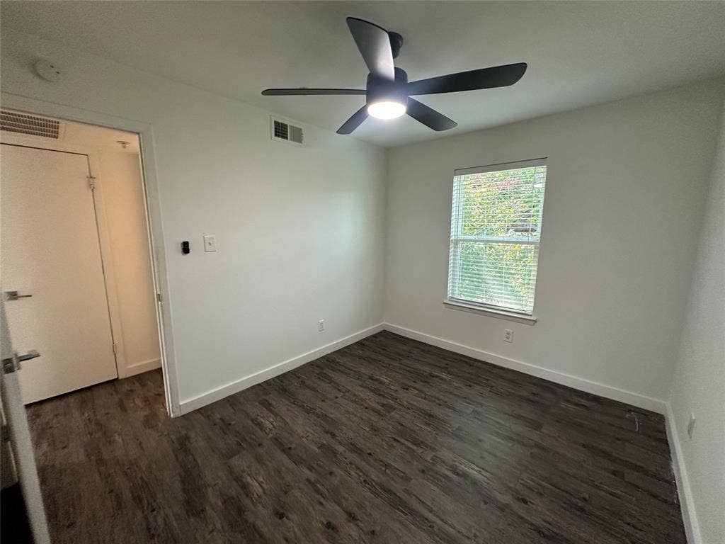 5404 Reiger Avenue, #301, Dallas, TX 75214 5404 Reiger Avenue, #301, Dallas, TX 75214