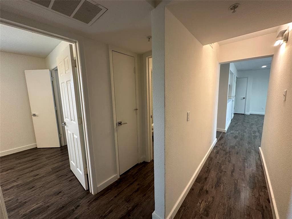 5404 Reiger Avenue, #301, Dallas, TX 75214 5404 Reiger Avenue, #301, Dallas, TX 75214