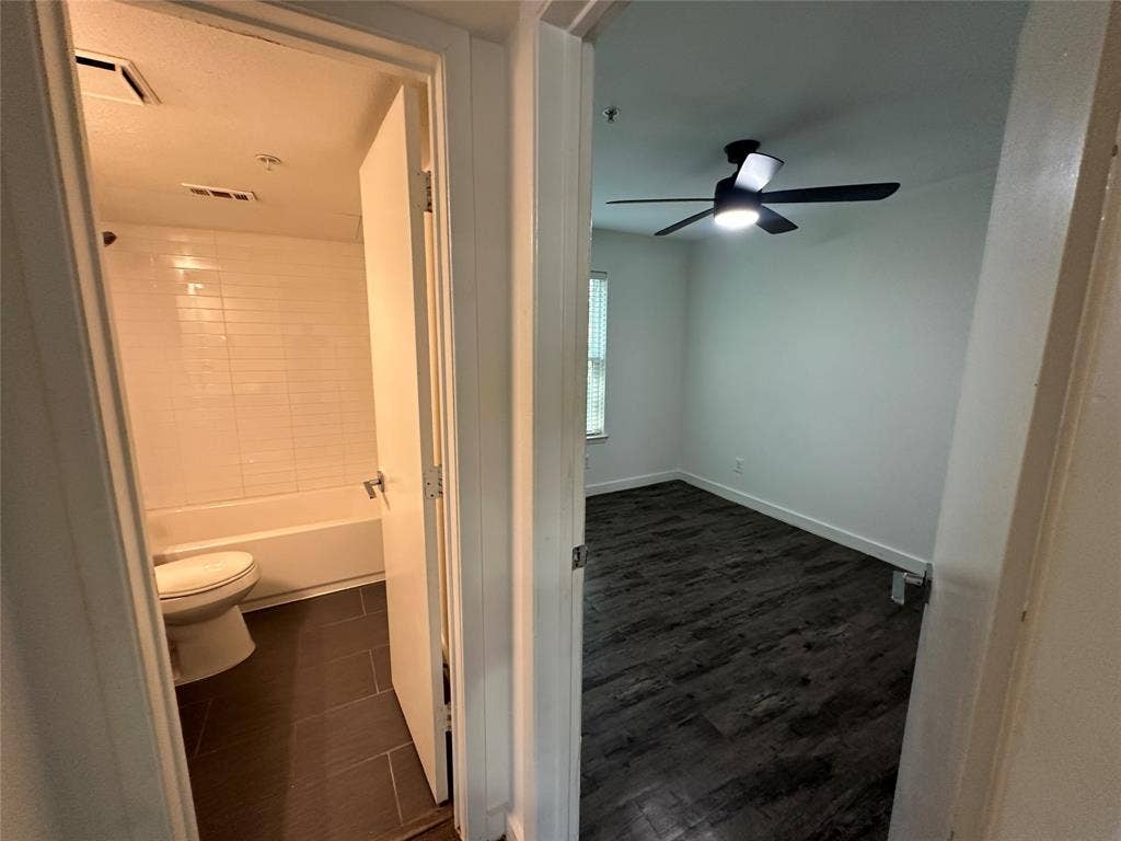 5404 Reiger Avenue, #301, Dallas, TX 75214 5404 Reiger Avenue, #301, Dallas, TX 75214