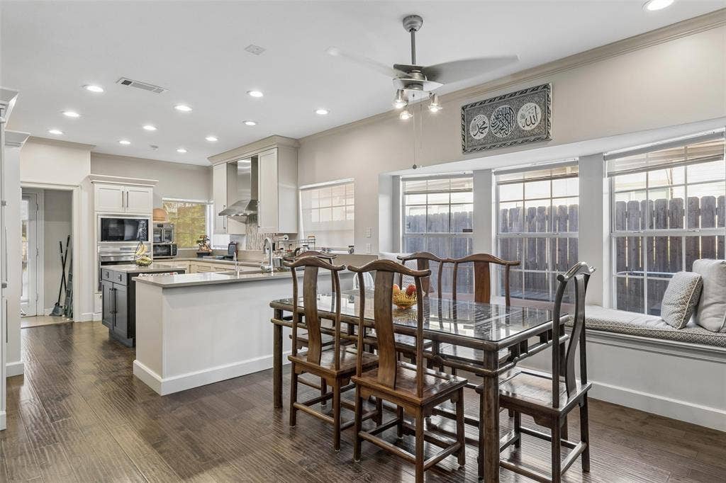 6422 Covecreek Place, Dallas, TX 75240