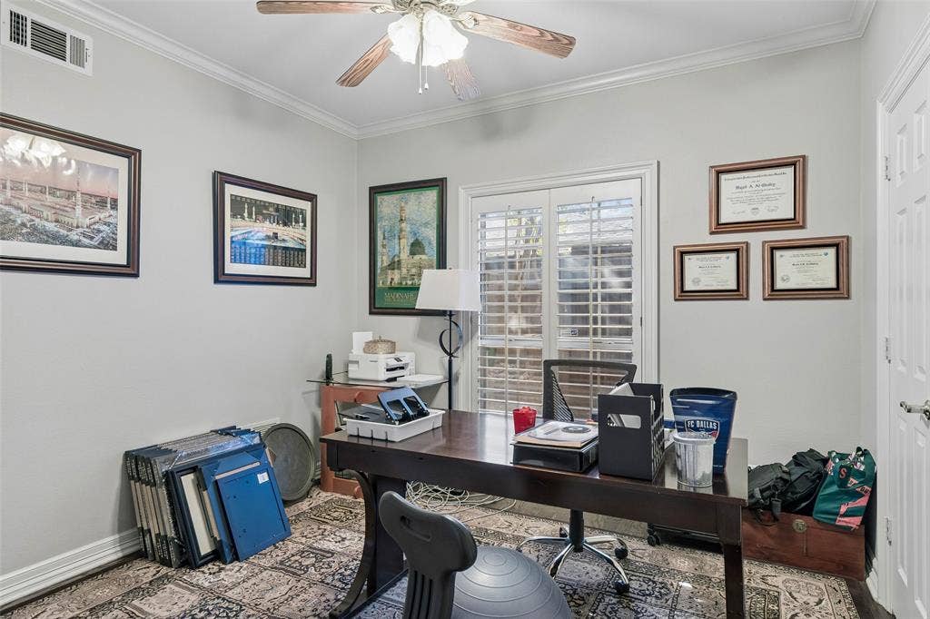 6422 Covecreek Place, Dallas, TX 75240