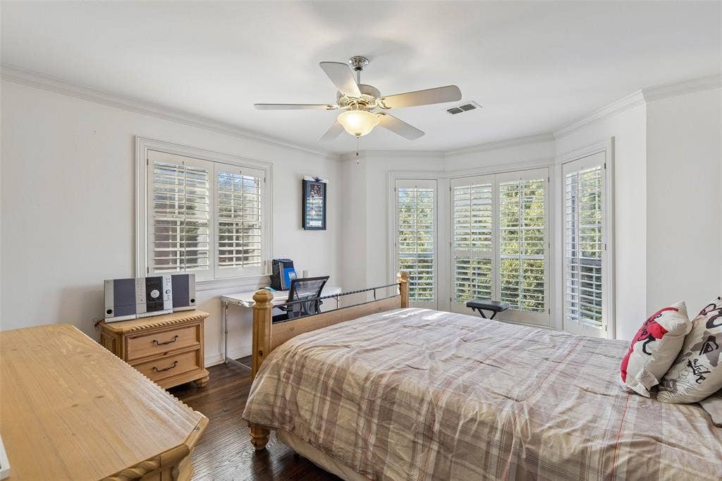 6422 Covecreek Place, Dallas, TX 75240