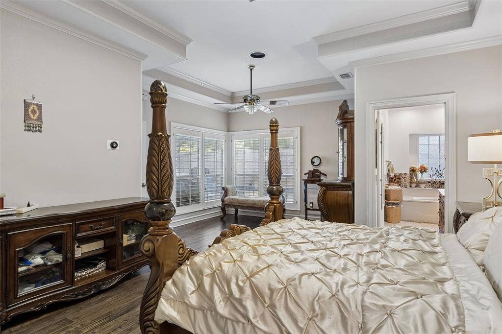 6422 Covecreek Place, Dallas, TX 75240