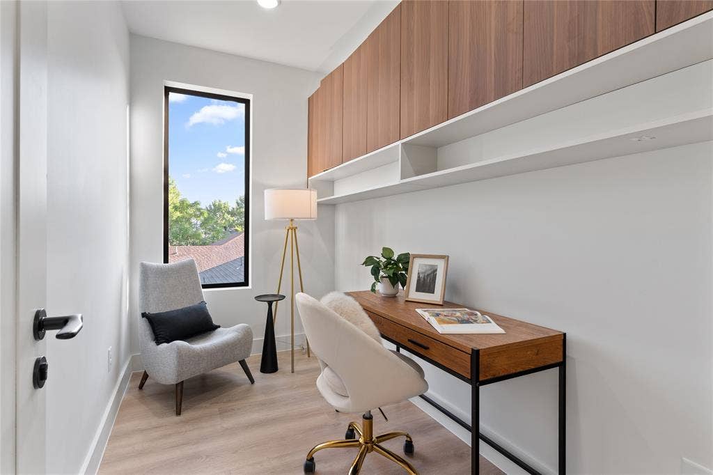 6720 Mabel Avenue, Dallas, TX 75209