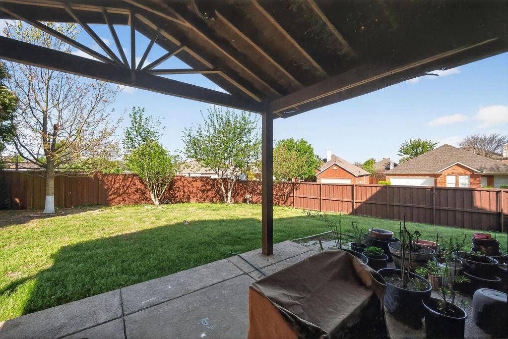 9633 Anns Way, Plano, TX 75025 9633 Anns Way, Plano, TX 75025