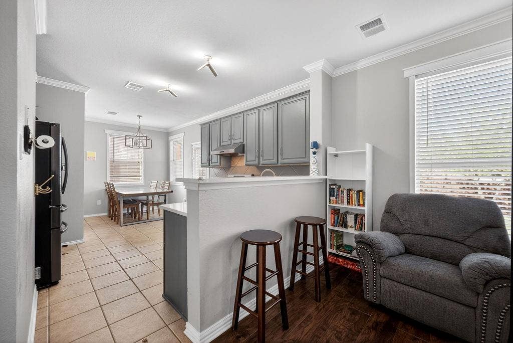 9633 Anns Way, Plano, TX 75025 9633 Anns Way, Plano, TX 75025