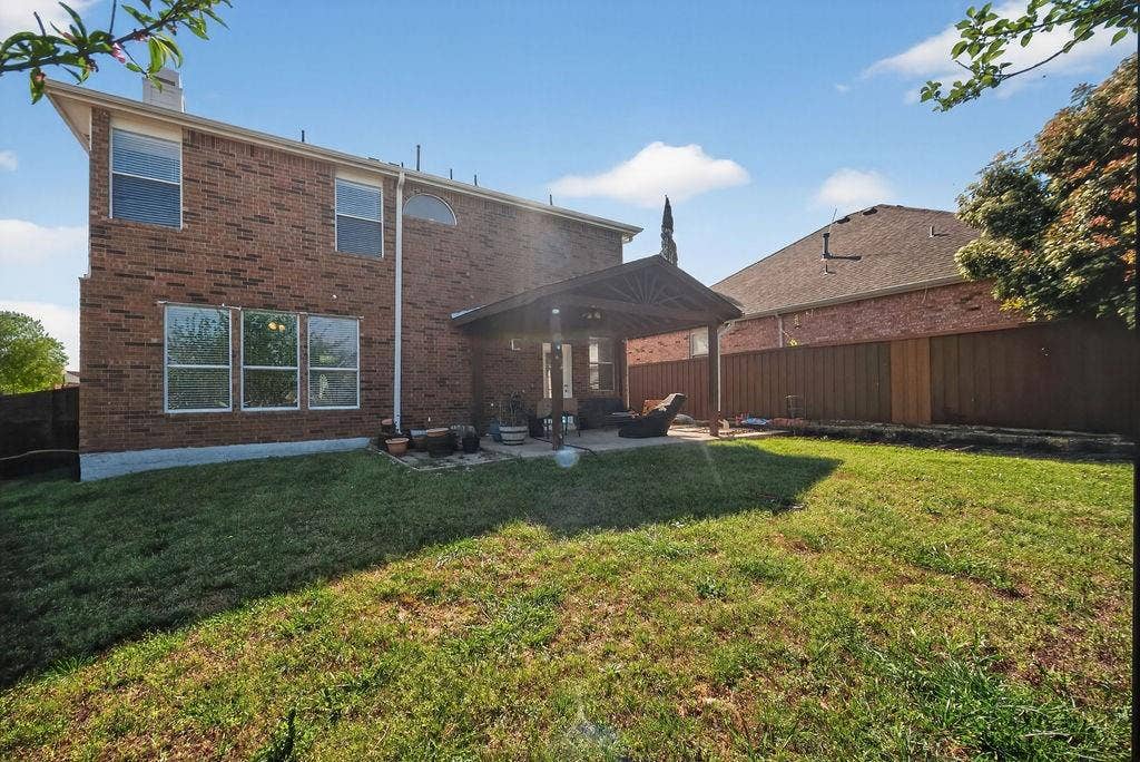 9633 Anns Way, Plano, TX 75025 9633 Anns Way, Plano, TX 75025