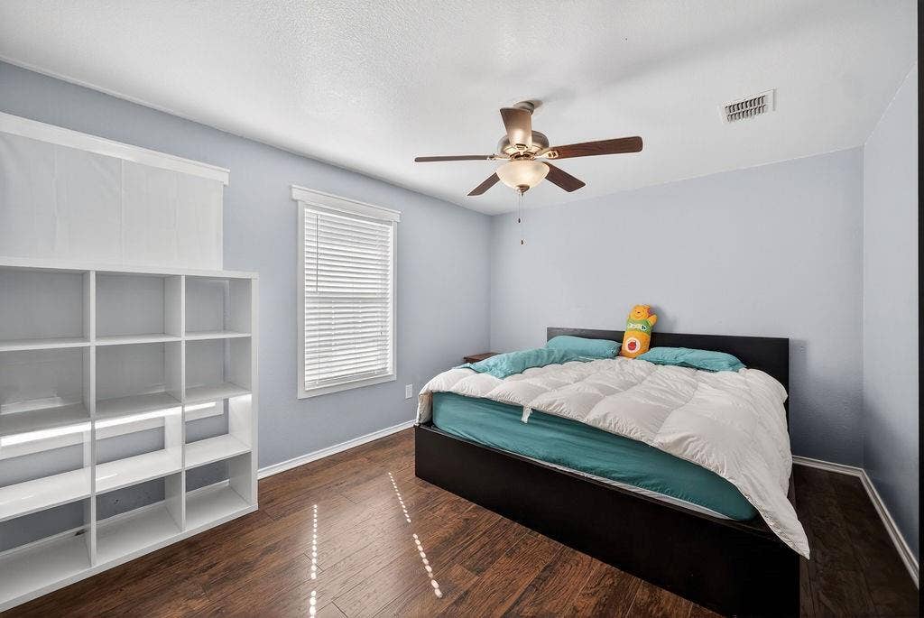 9633 Anns Way, Plano, TX 75025 9633 Anns Way, Plano, TX 75025