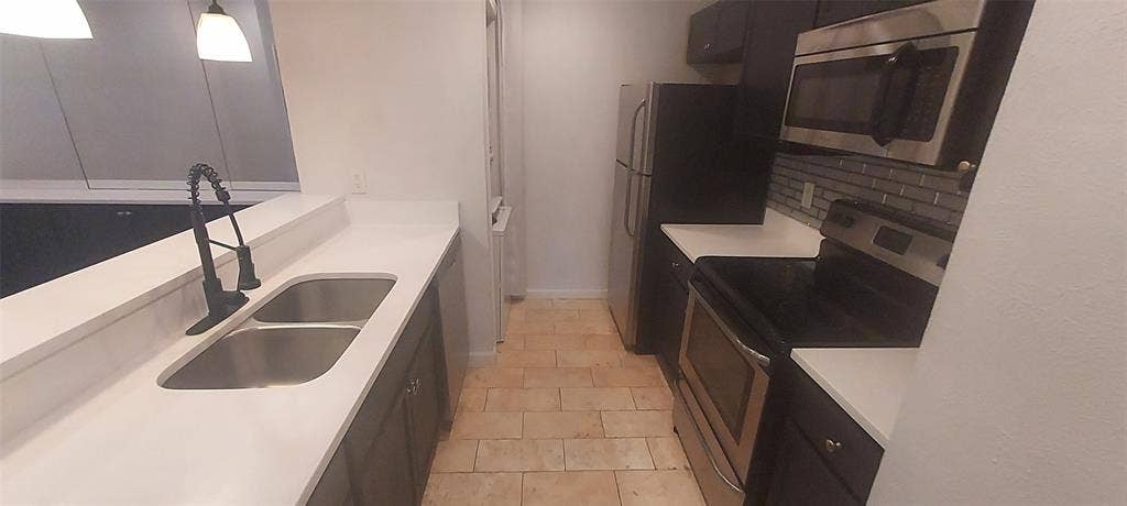 8601 Park Lane, #735, Dallas, TX 75231