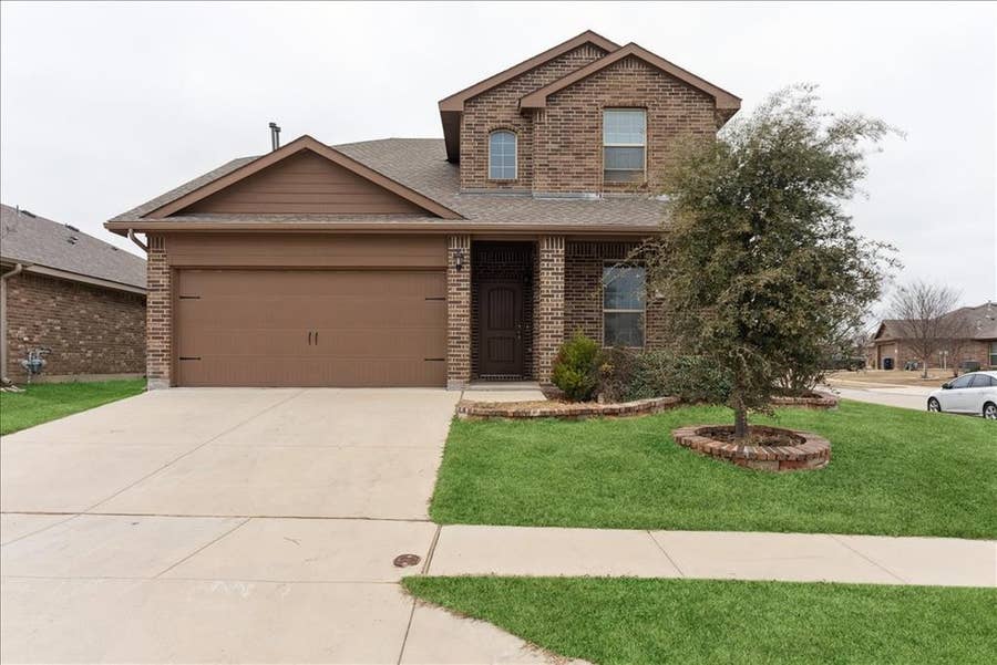 Property photo for 8437 Artesian Springs Drive, Fort Worth, TX