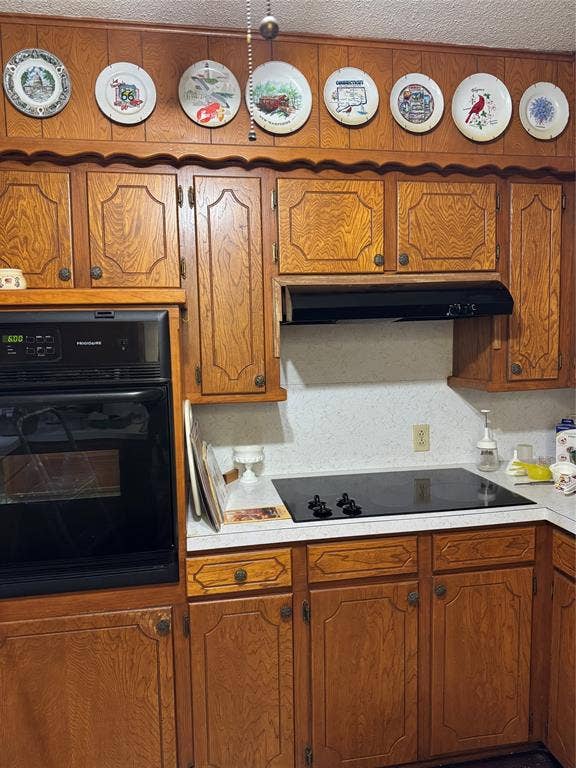 211 S College Street, Itasca, TX 76055 211 S College Street, Itasca, TX 76055