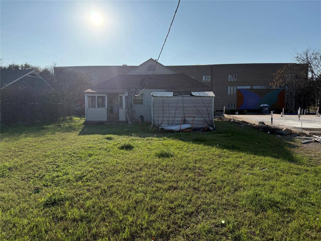 6916 Victoria Avenue, Dallas, TX 75209 6916 Victoria Avenue, Dallas, TX 75209
