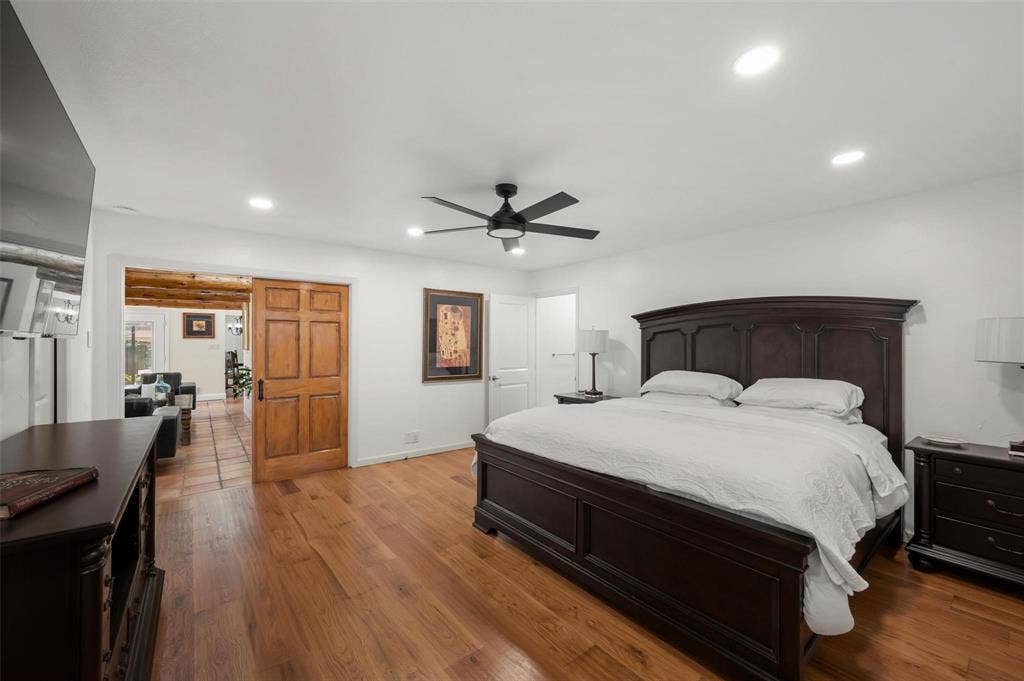 13666 Peyton Drive, Dallas, TX 75240