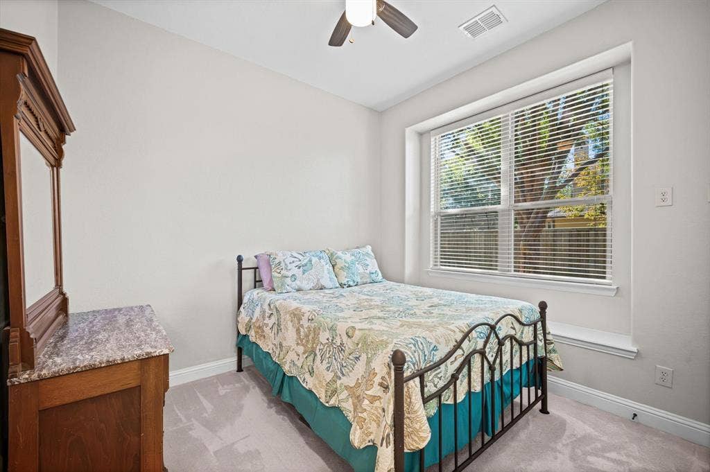5665 Binbranch Lane, McKinney, TX 75071 5665 Binbranch Lane, McKinney, TX 75071