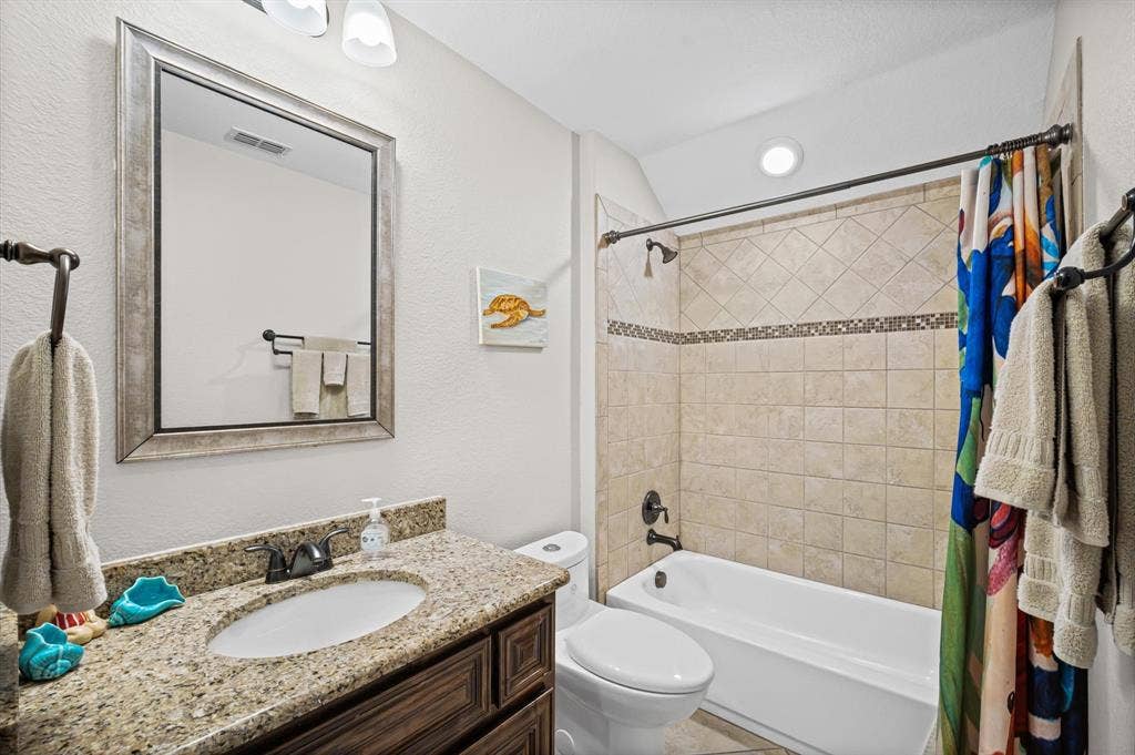 5665 Binbranch Lane, McKinney, TX 75071 5665 Binbranch Lane, McKinney, TX 75071