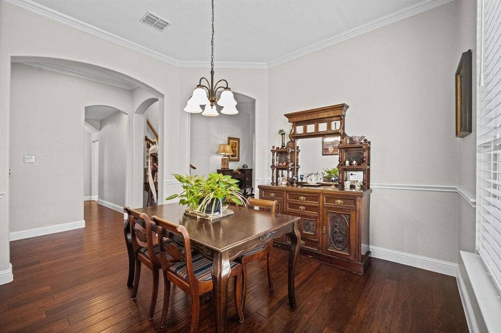 5665 Binbranch Lane, McKinney, TX 75071 5665 Binbranch Lane, McKinney, TX 75071